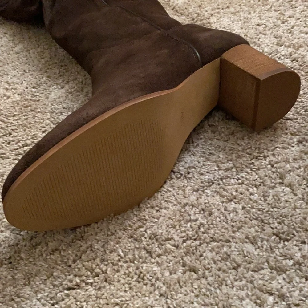 SOLD! Matisse Over the Knee Boots - Picture 3 of 12